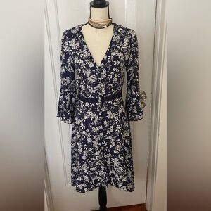 NWOT Likely  Midnight Floral DressHigh/Low Hemline w/Bell Sleeves Size Small 4/6